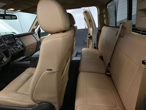 Used 2015 Ford F350 Lariat w/ Camper Package AWD/4WD image 37