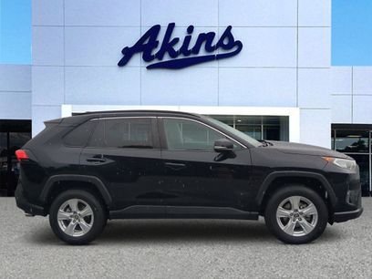 Used 2019 Toyota RAV4 XLE w/ Convenience Package