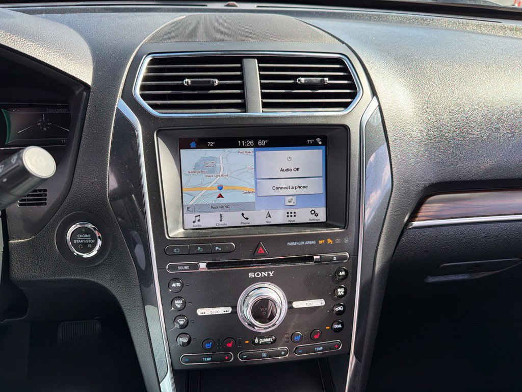 Used 2018 Ford Explorer Limited w/ Equipment Group 301A FWD image 2