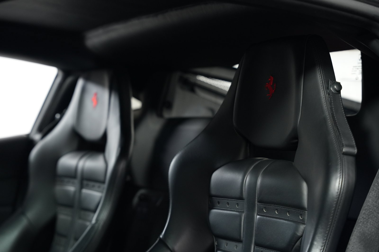 Used 2020 Ferrari F8 Tributo RWD image 41