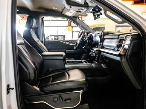 Used 2024 Ford F350 Lariat w/ Lariat Ultimate Package image 34