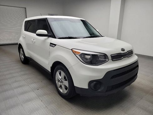 Used 2019 Kia Soul FWD image 13