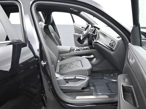 New 2026 Volkswagen Atlas Cross Sport SE AWD/4WD image 14