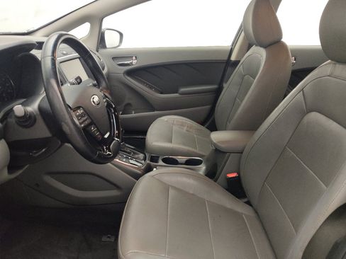 Used 2017 Kia Forte EX FWD image 17