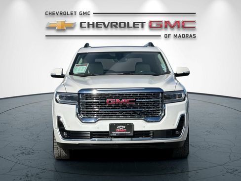 Used 2021 GMC Acadia Denali w/ Denali Ultimate Package AWD/4WD image 8