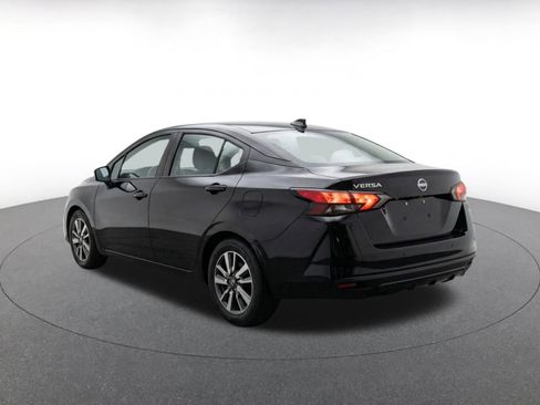 Used 2025 Nissan Versa SV FWD image 7