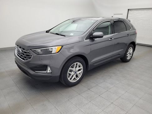 Used 2022 Ford Edge SEL w/ Convenience Package AWD/4WD image 2
