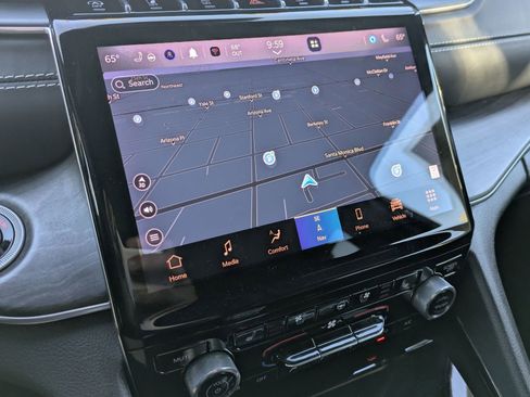 Used 2022 Jeep Grand Cherokee L Overland w/ Luxury Tech Group IV image 14