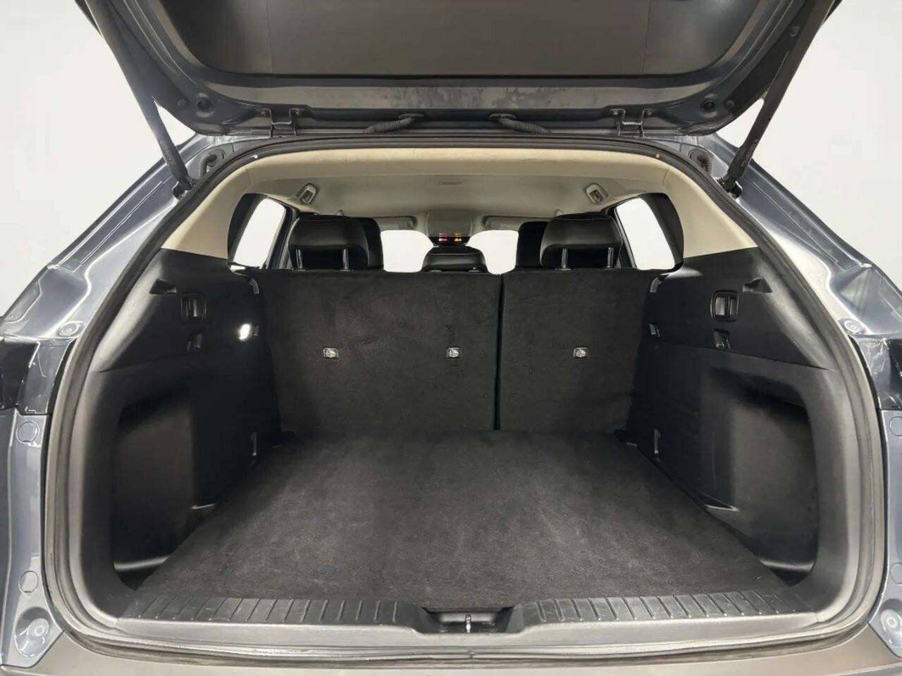 Used 2025 MAZDA CX-50 AWD 2.5 S w/ Preferred Package image 5