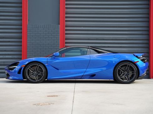 Used 2022 McLaren 720S Luxury image 18