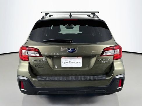 Used 2019 Subaru Outback 3.6R Touring w/ Popular Package #3A AWD/4WD image 10