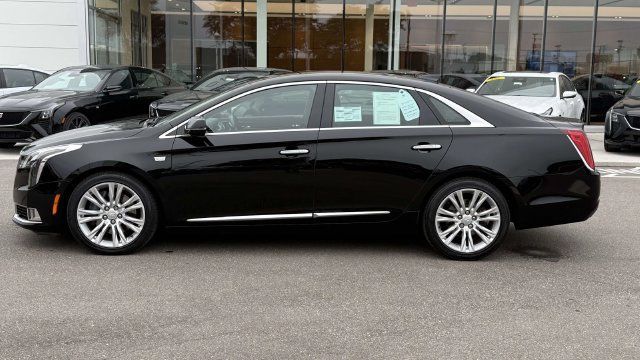 Used 2018 Cadillac XTS Luxury AWD/4WD image 10