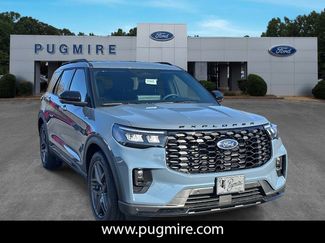 New 2026 Ford Explorer ST-Line w/ ST-Line Street Pack video 1