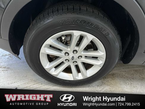 Used 2015 Ford Explorer XLT image 8