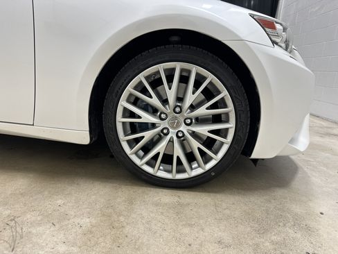 Used 2016 Lexus IS 300 AWD w/ Premium Package image 13