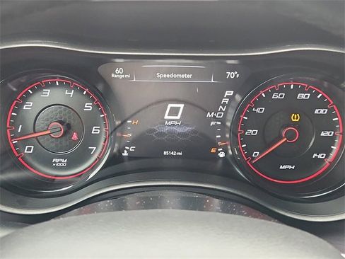 Used 2018 Dodge Charger SXT w/ Blacktop Package image 12