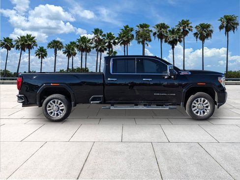 Used 2022 GMC Sierra 2500 Denali w/ Denali Ultimate Package image 9