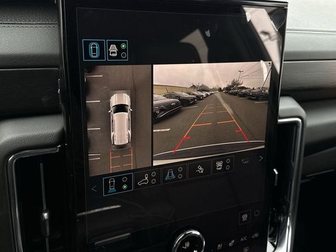 New 2026 GMC Yukon Denali w/ Denali Reserve Package image 19