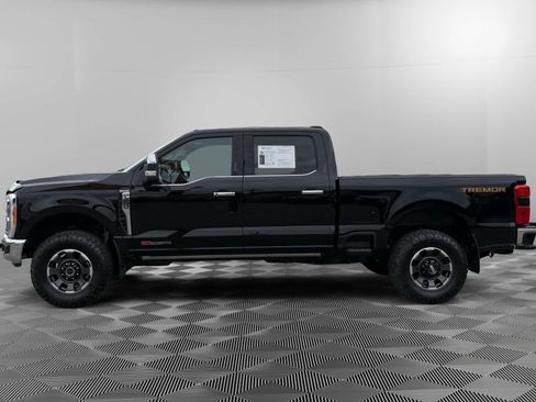 Used 2023 Ford F250 King Ranch w/ Tremor Off-Road Package image 2