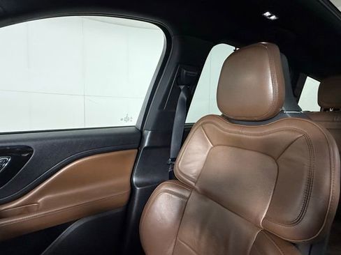 Used 2022 Lincoln Aviator Reserve w/ Equipment Group 201A image 21