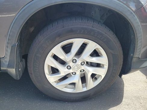 Used 2016 Honda CR-V EX image 2