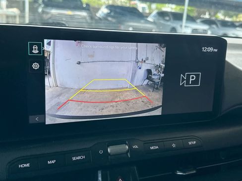 Used 2025 Kia K4 FWD image 19