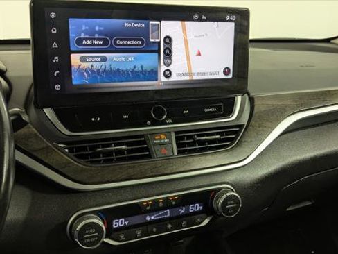 Used 2023 Nissan Altima 2.5 SL image 28