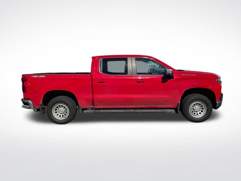Used 2022 Chevrolet Silverado 1500 LT w/ Safety Package AWD/4WD image 4