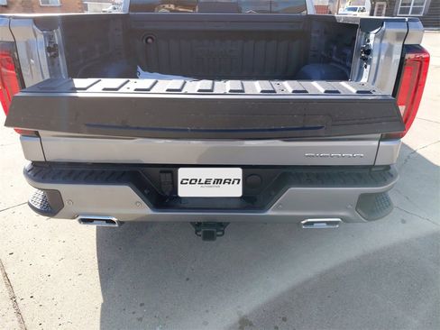 New 2026 GMC Sierra 1500 Denali w/ Denali Reserve Package image 24