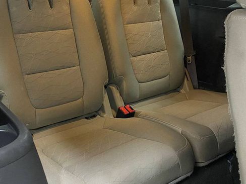 Used 2015 Ford Explorer FWD image 13