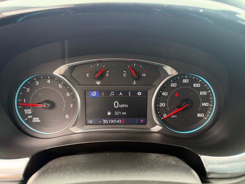 Used 2020 Chevrolet Traverse LT AWD/4WD image 29