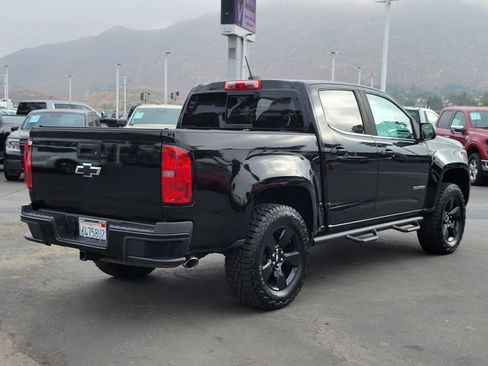 Used 2019 Chevrolet Colorado LT w/ LT Convenience Package RWD image 2