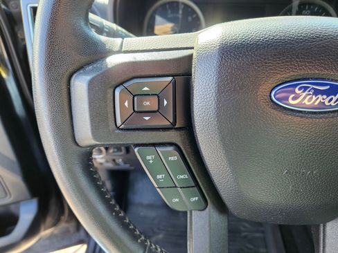 Used 2020 Ford F150 XLT w/ Equipment Group 302A Luxury AWD/4WD image 19