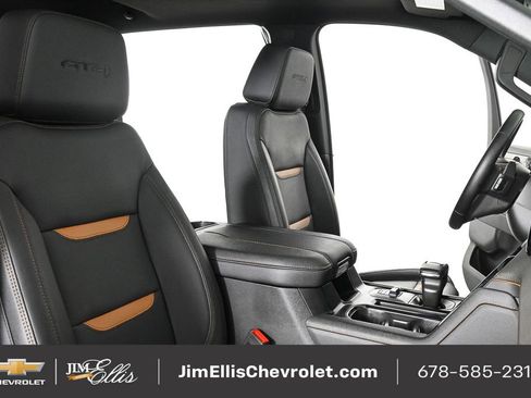 Used 2024 GMC Sierra 1500 AT4 w/ Technology Package image 23