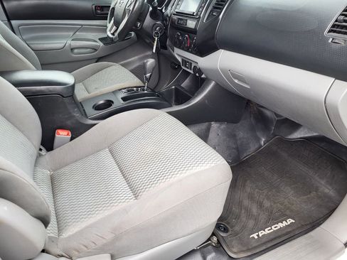 Used 2014 Toyota Tacoma Base V6 image 23