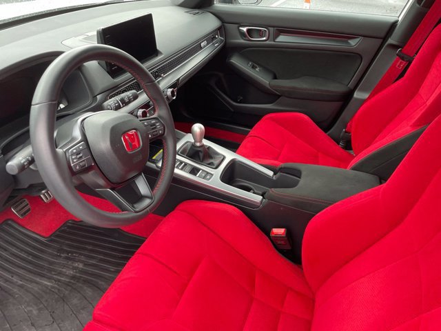 Used 2025 Honda Civic Type R image 8