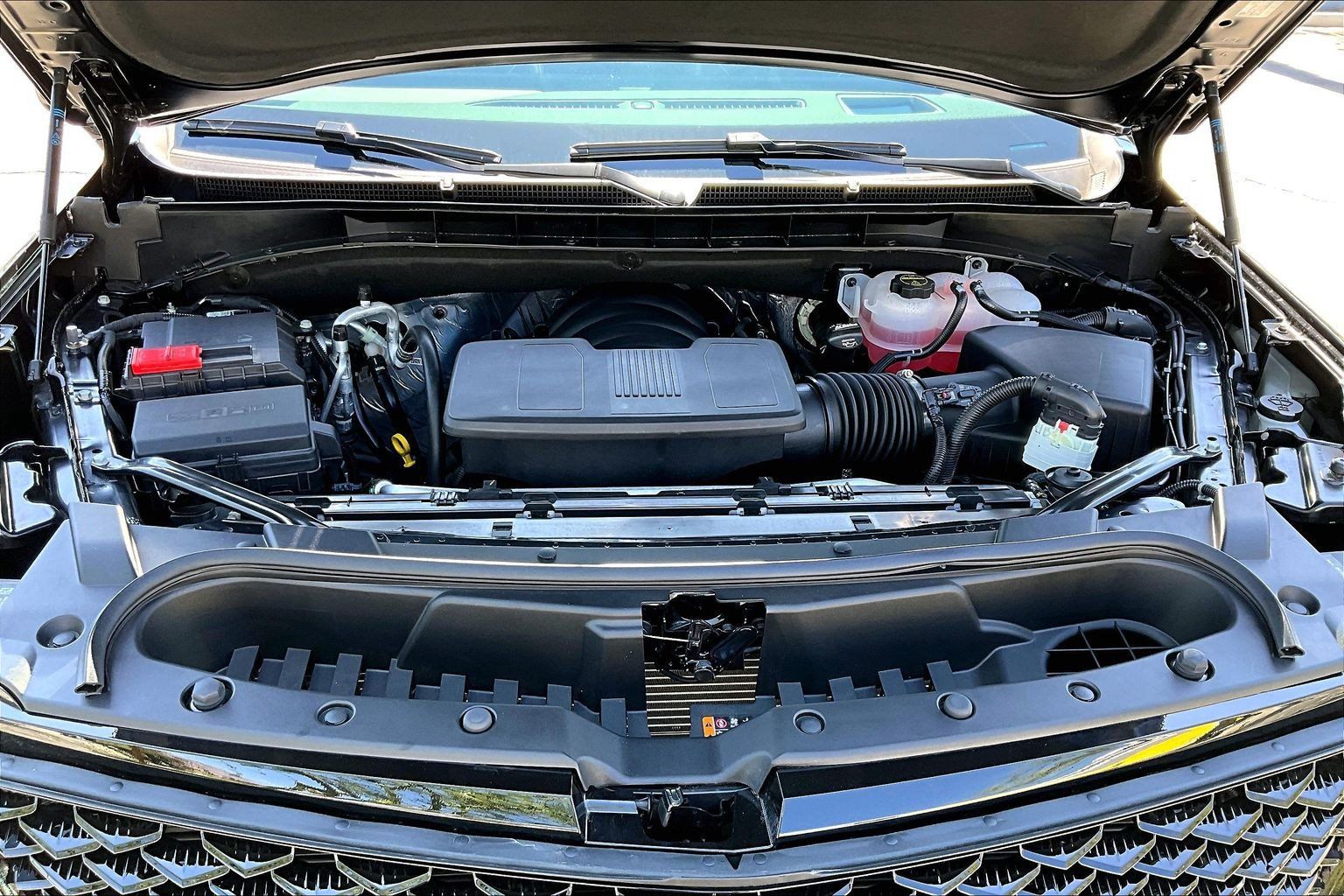New 2026 Cadillac Escalade Platinum Sport AWD/4WD image 11