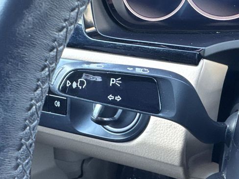 Used 2019 Porsche Cayenne Base FWD image 31