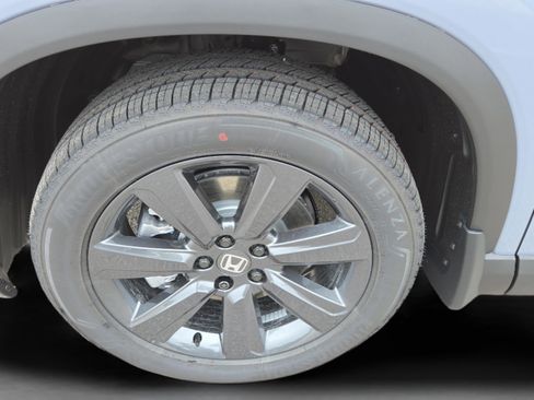 New 2026 Honda Pilot Sport image 22