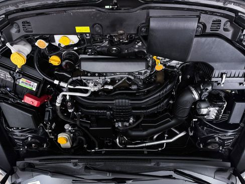 Used 2023 Subaru Crosstrek 2.0i image 9