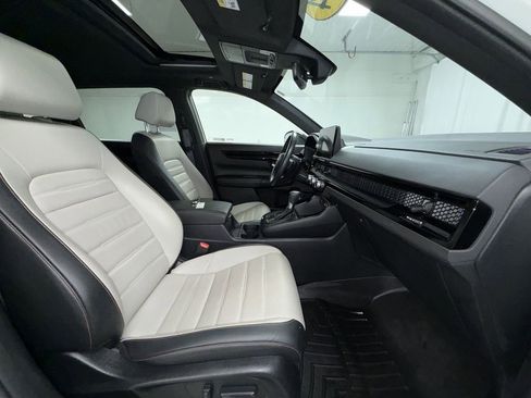 Used 2024 Honda CR-V Sport Touring image 11