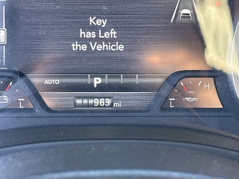 Used 2025 RAM 1500 Big Horn image 29