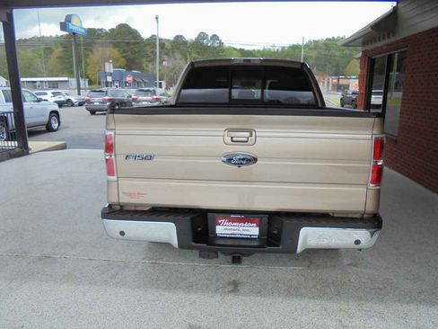 Used 2013 Ford F150 Lariat w/ Mid Equipment Group image 4