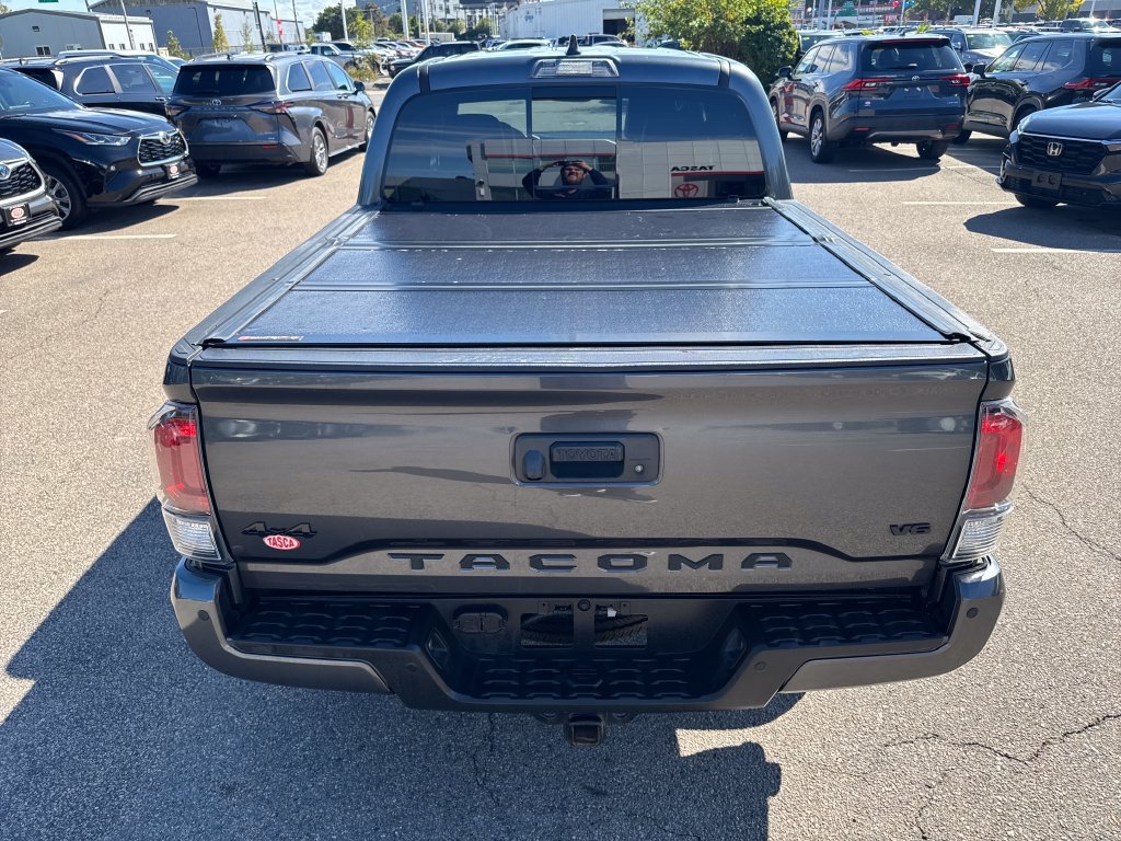 Used 2021 Toyota Tacoma Limited w/ Nightshade Package AWD/4WD image 6