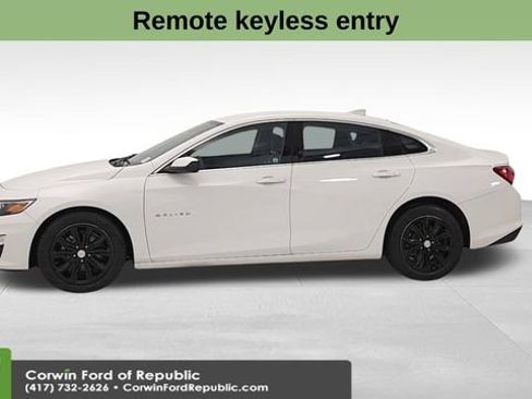 Used 2021 Chevrolet Malibu LT image 4