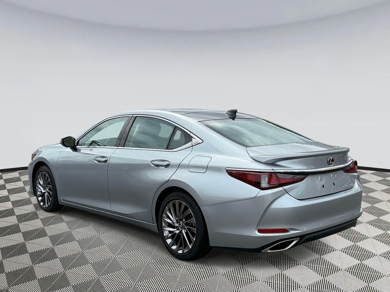 Used 2024 Lexus ES 350 Ultra Luxury w/ Accessory Package (Z2) FWD image 4