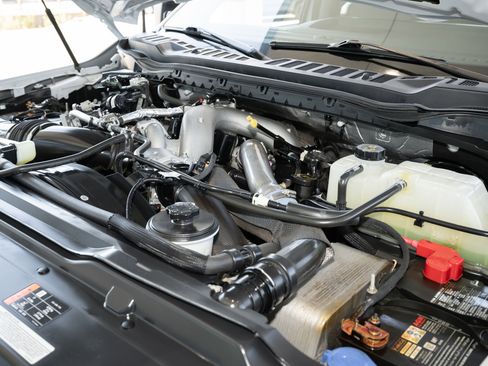 Used 2024 Ford F250 XLT image 18