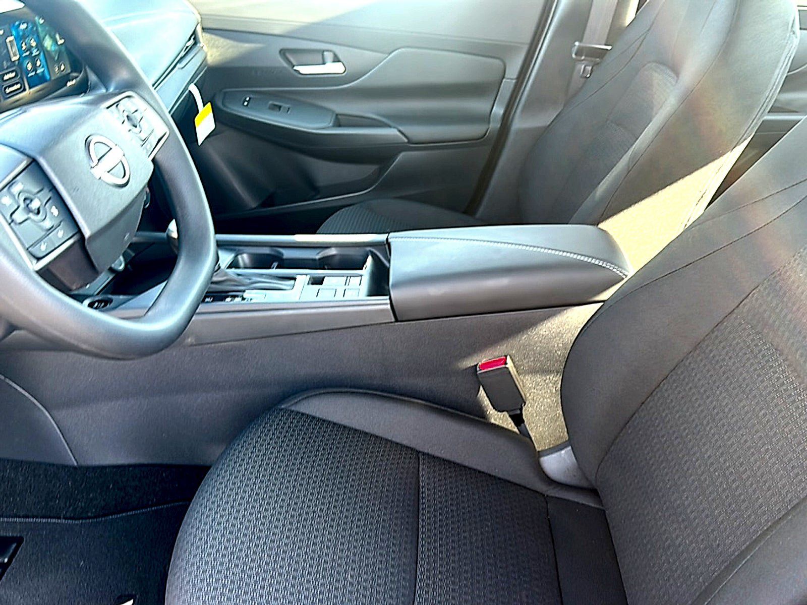 New 2027 Nissan Sentra S w/ S Cold Weather Package FWD image 10