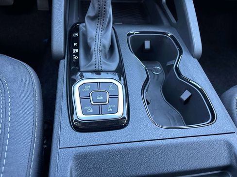 New 2026 Nissan Frontier SV w/ Tow Package image 12