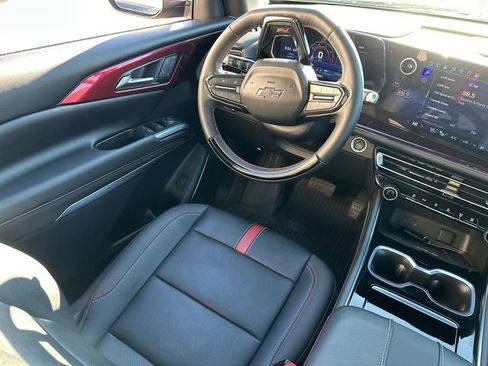 Used 2024 Chevrolet Traverse RS w/ LPO, Floor Liner Package image 24